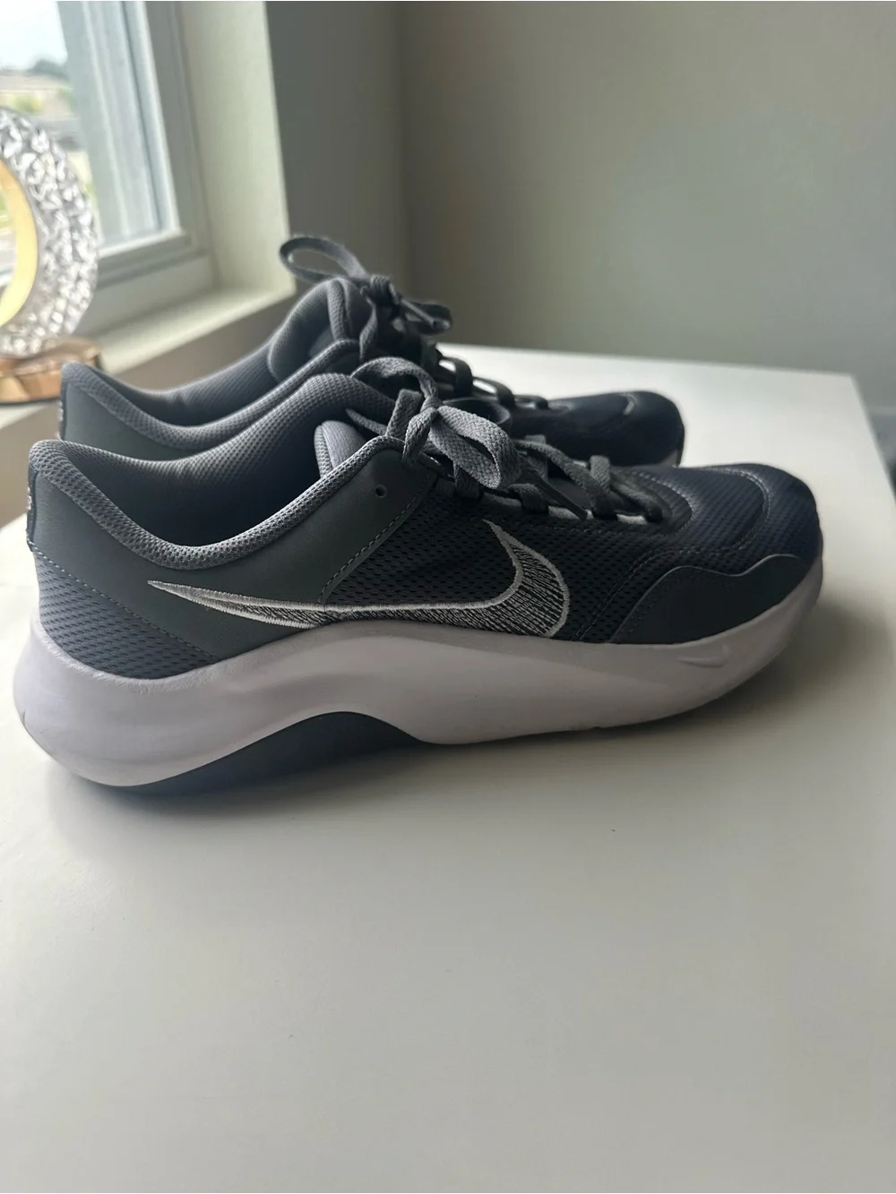 Nike Grey Mesh Athletic Sneakers - Grey/White